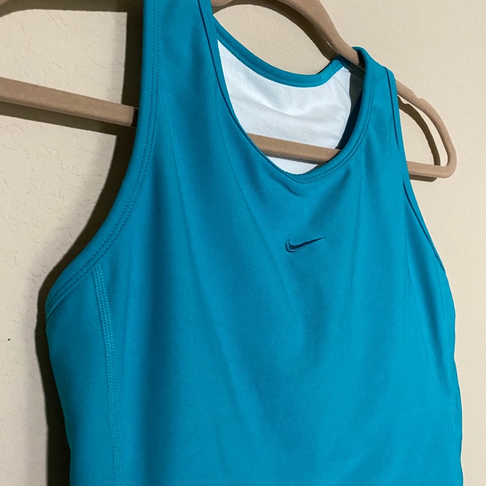 Old school Nike crop top with sports bra built in